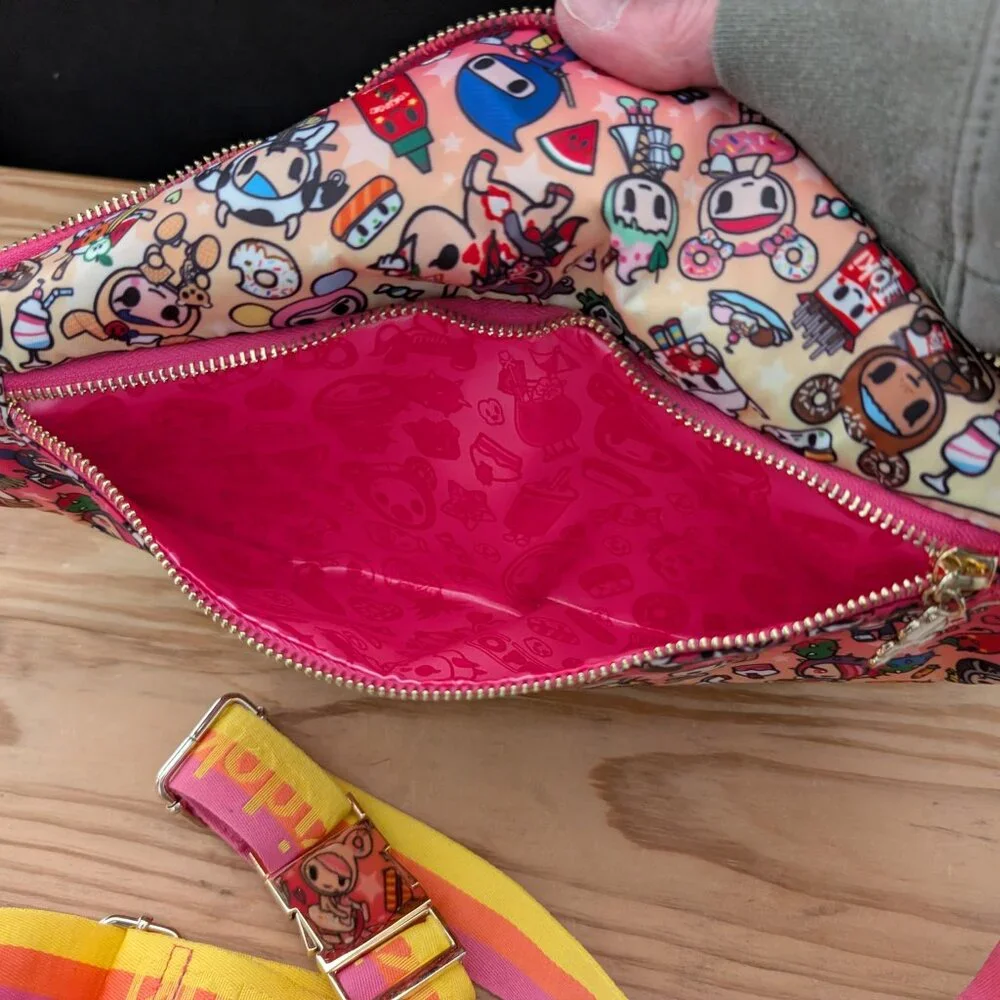 Adorable Toki Doki Crossbody Hip Pack - Picture 4 of 4